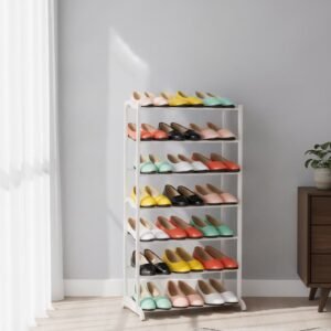 Zapatera 7 niveles con un diseño abierto y estructura de metal blanco.