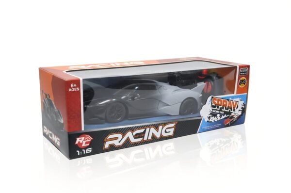Coche de juguete a control remoto modelo "Racing Spray" de escala 1:16.