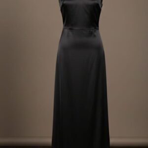 Vestido negro para dama de honor