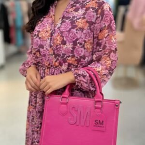 Vestido mini con cuello y lazo