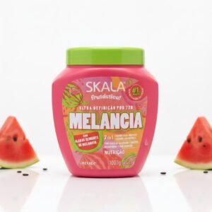 Crema de tratamiento 2 en 1 Skala Frutástica Melancia, ideal para la nutrición profunda y definición de rizos.