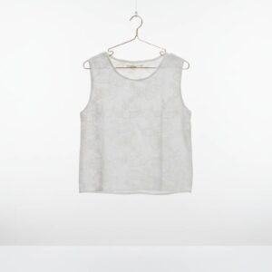 Top blanco de tirantes