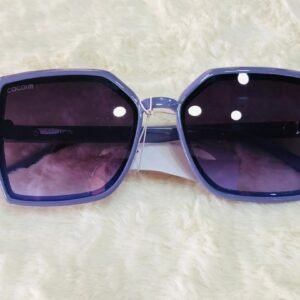 Gafas de sol morados de la marca Cocoim con diseño geométrico y lentes degradados.