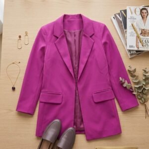 Ydence Blazer Maisie en color fucsia púrpura.