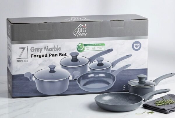 Juego de ollas y sartenes forjadas de 7 piezas de la marca Big Home con revestimiento antiadherente efecto mármol gris.