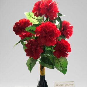 Arreglo floral decorativo de la marca Crimson Elegance