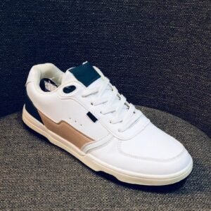 Zapatillas urbanas versátil ideal para un estilo casual diario