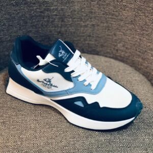 Tenis deportivos de la marca Beverly Hills Polo Club.