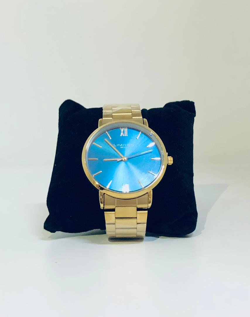 Preloj de pulsera Michael Kors modelo MK3265 de la línea Slim Runway