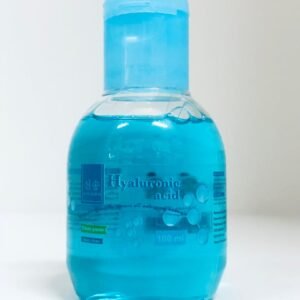 Agua Micelar con Ácido Hialurónico de Garnier.