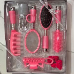 Conjunto de cepillos y peines para el cabello, generalmente comercializado como un set de belleza o peinado.