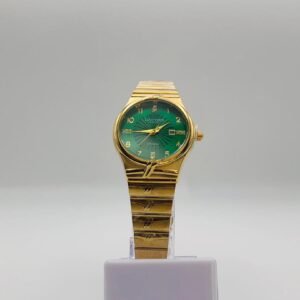 Reloj CURREN de mujer en tono dorado con esfera verde y correa de eslabones