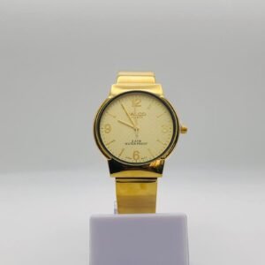 Reloj de pulsera dorado de la marca Salco con correa metálica a juego