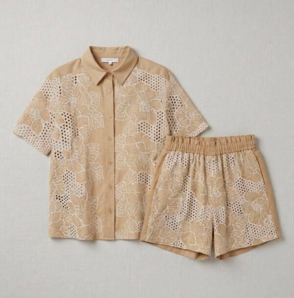 Conjunto de pijama estampado beige