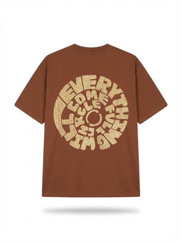 Camiseta Marrón con Diseño Circular